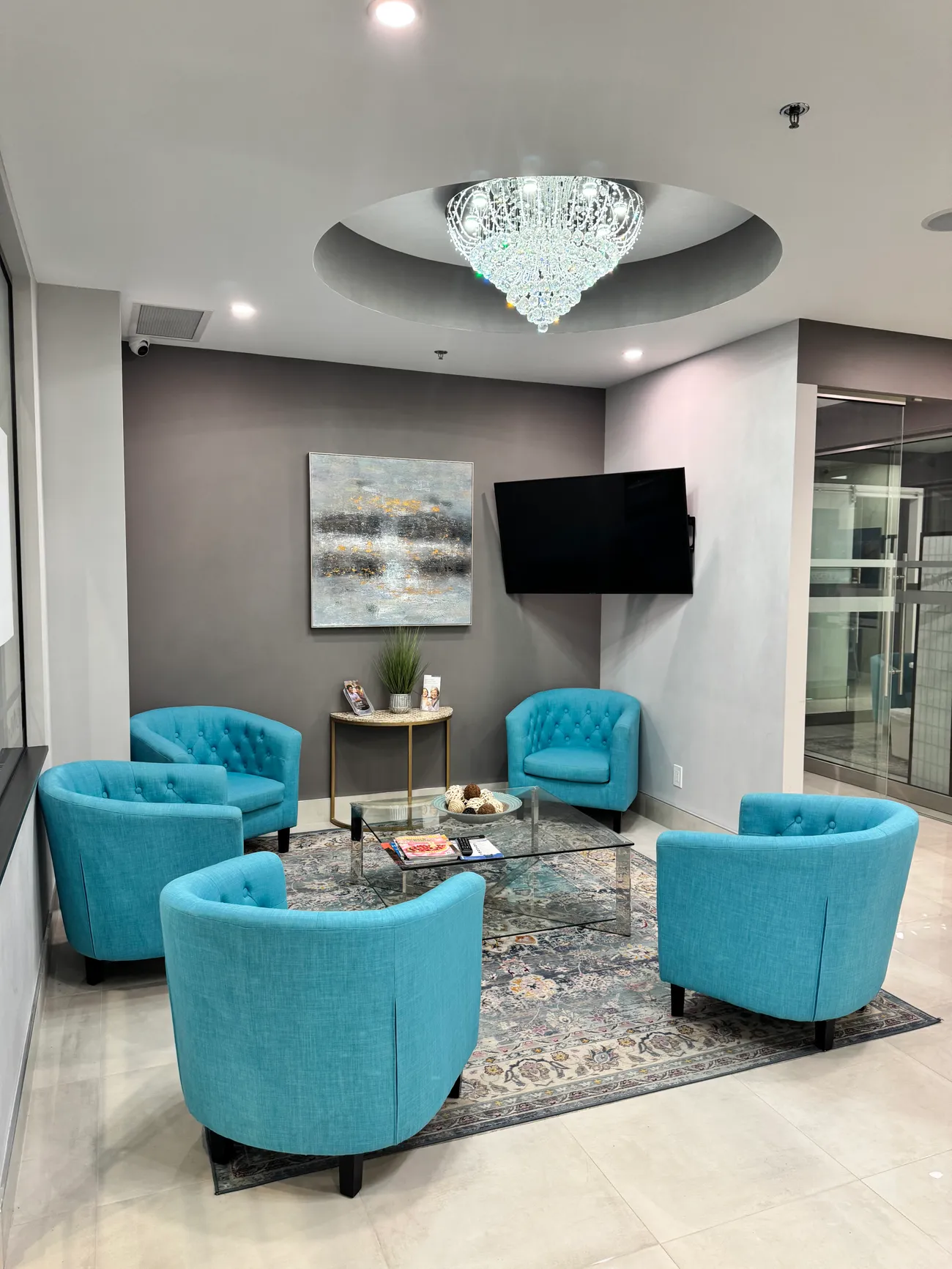 Cosmetic dentistry treatment room